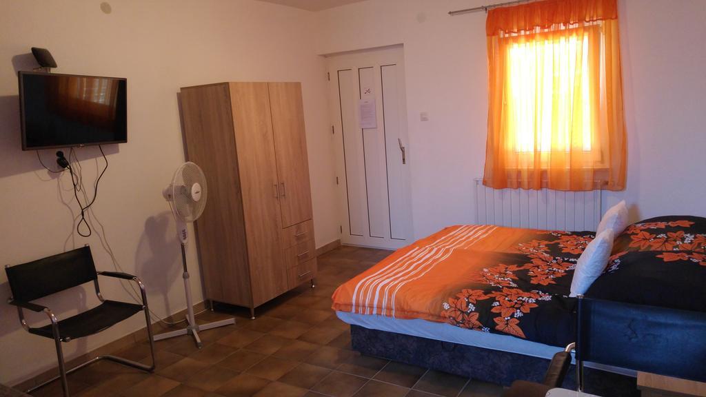 Vasti Apartman Siofok Luaran gambar