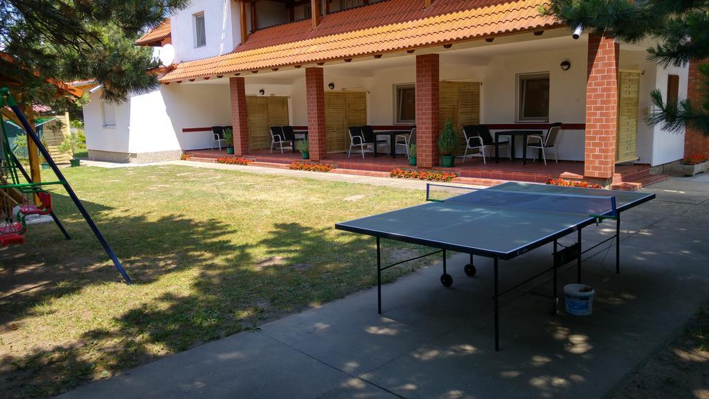 Vasti Apartman Siofok Luaran gambar