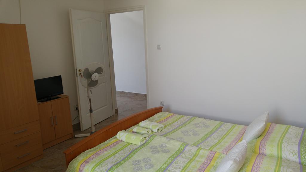 Vasti Apartman Siofok Luaran gambar