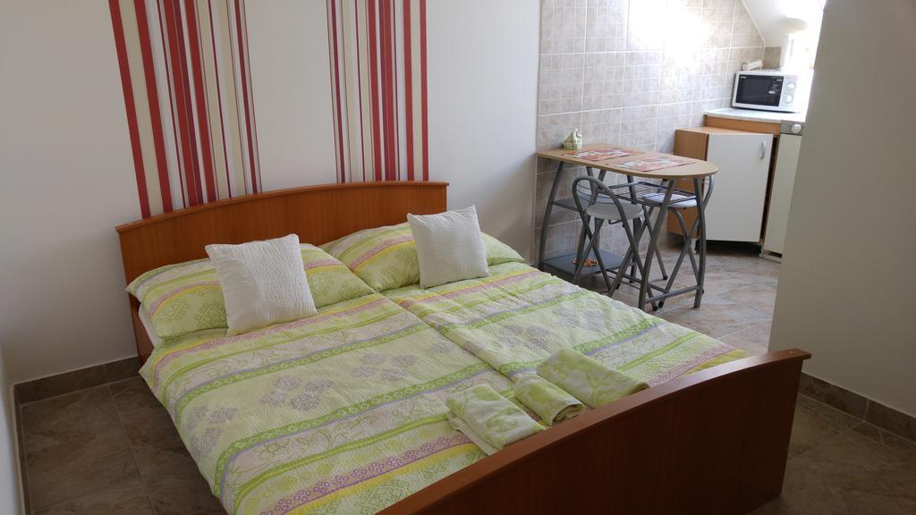 Vasti Apartman Siofok Luaran gambar